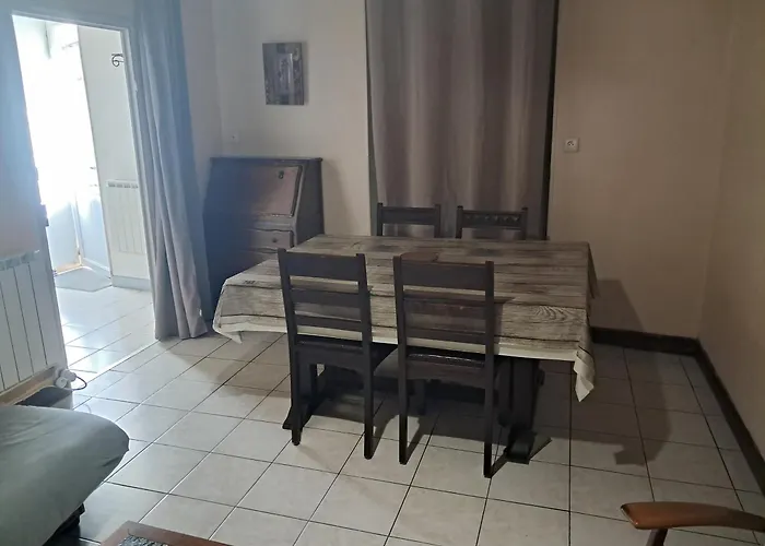 Petite Maison De Bourg *