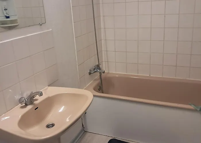 Petite Maison De Bourg Maille (Vendee)